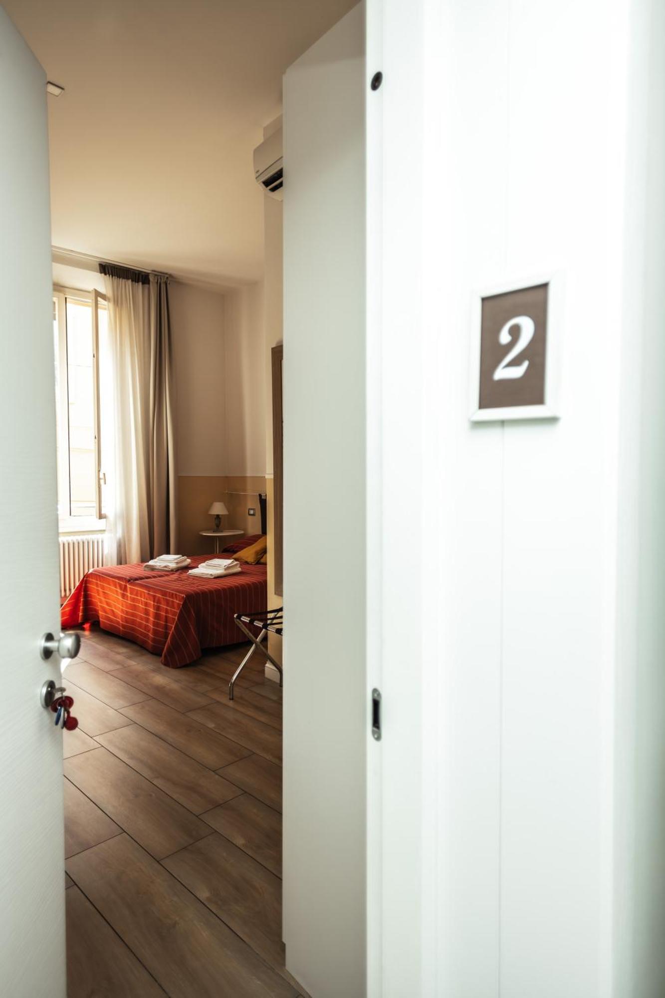 Il Tiro Rooms โบโลญญา ภายนอก รูปภาพ