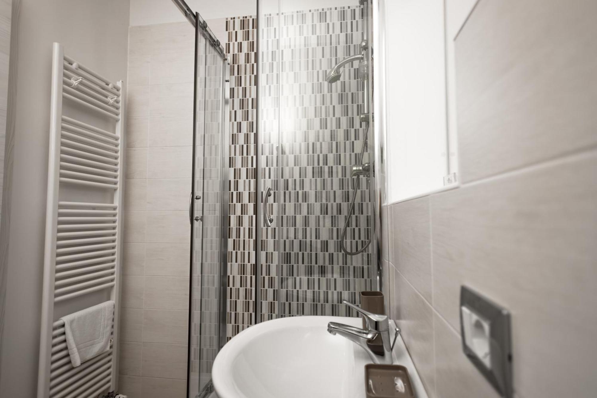 Il Tiro Rooms โบโลญญา ภายนอก รูปภาพ